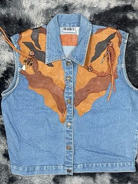 Haik's Leather Detailed Light Blue Denim Vest